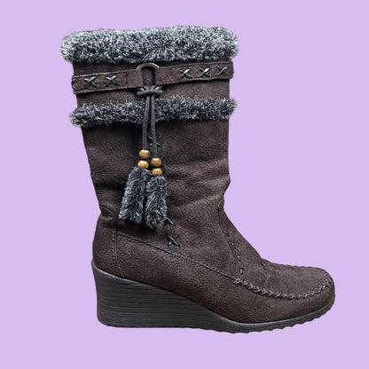 Wedges Boots With Faux Fur Applications - EU 37