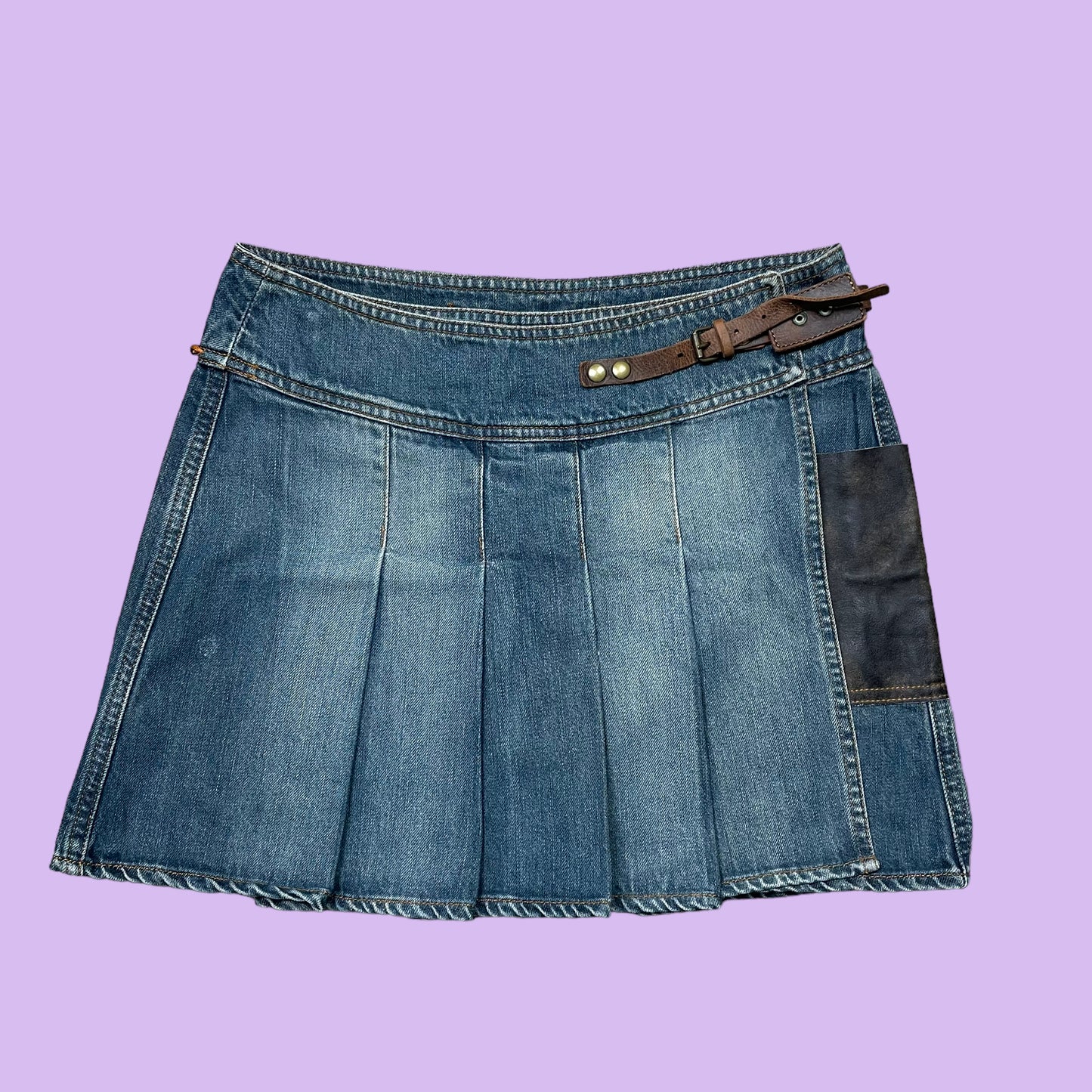 Guess Jeans Mini Skirt - M